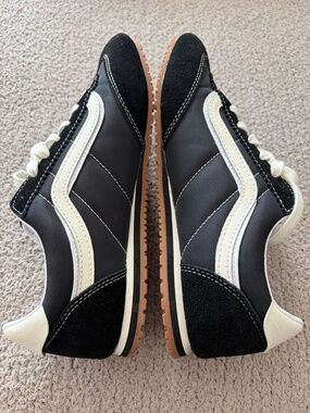 Vans Sneakers Black and White, Size 9.5 Women